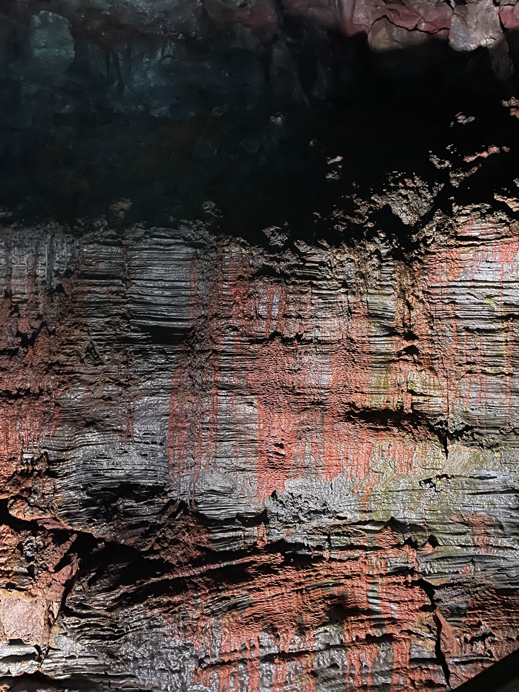 Day 42: Lava caves, crashed planes, black sands oh my!