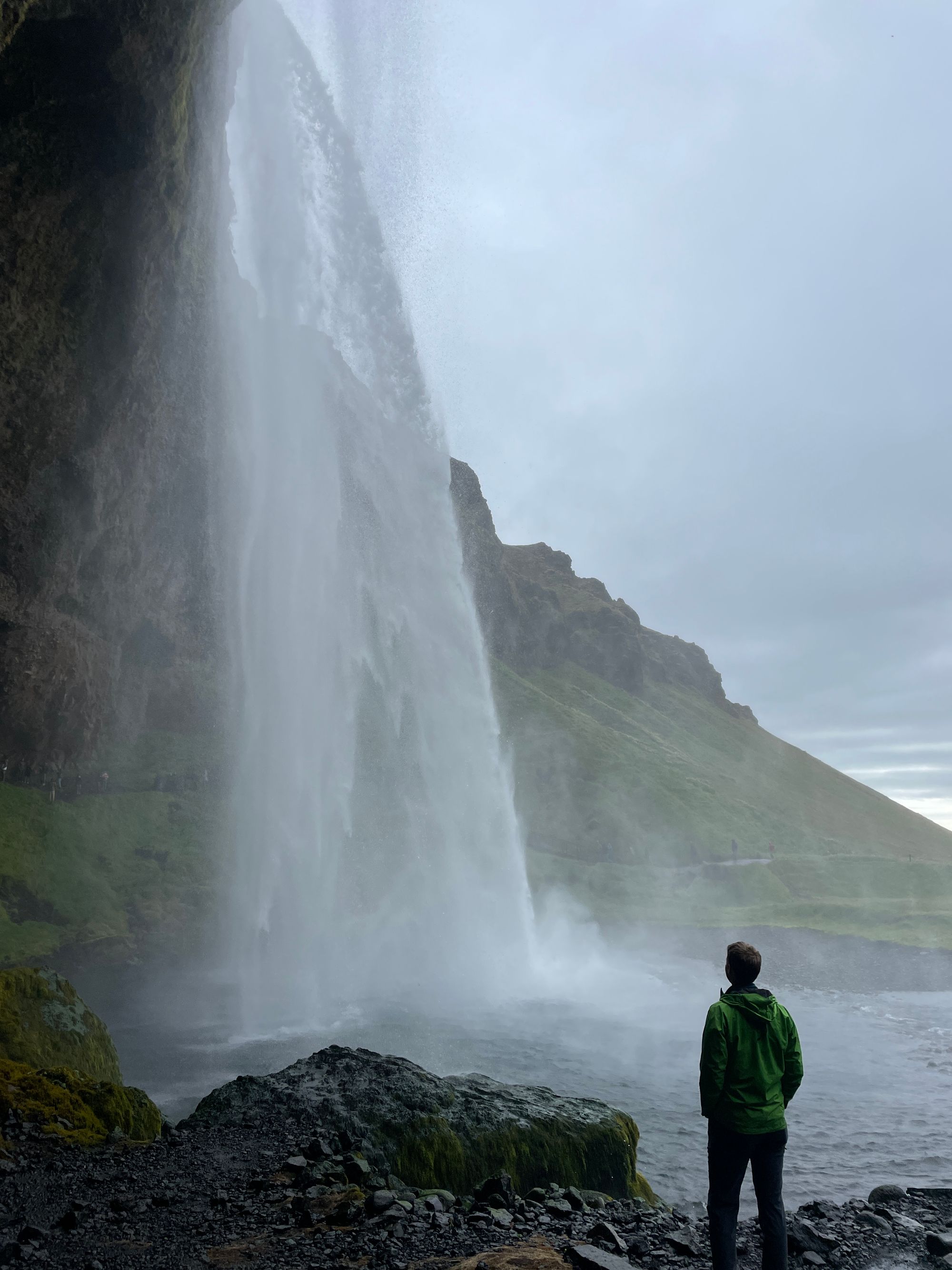 Day 42: Lava caves, crashed planes, black sands oh my!