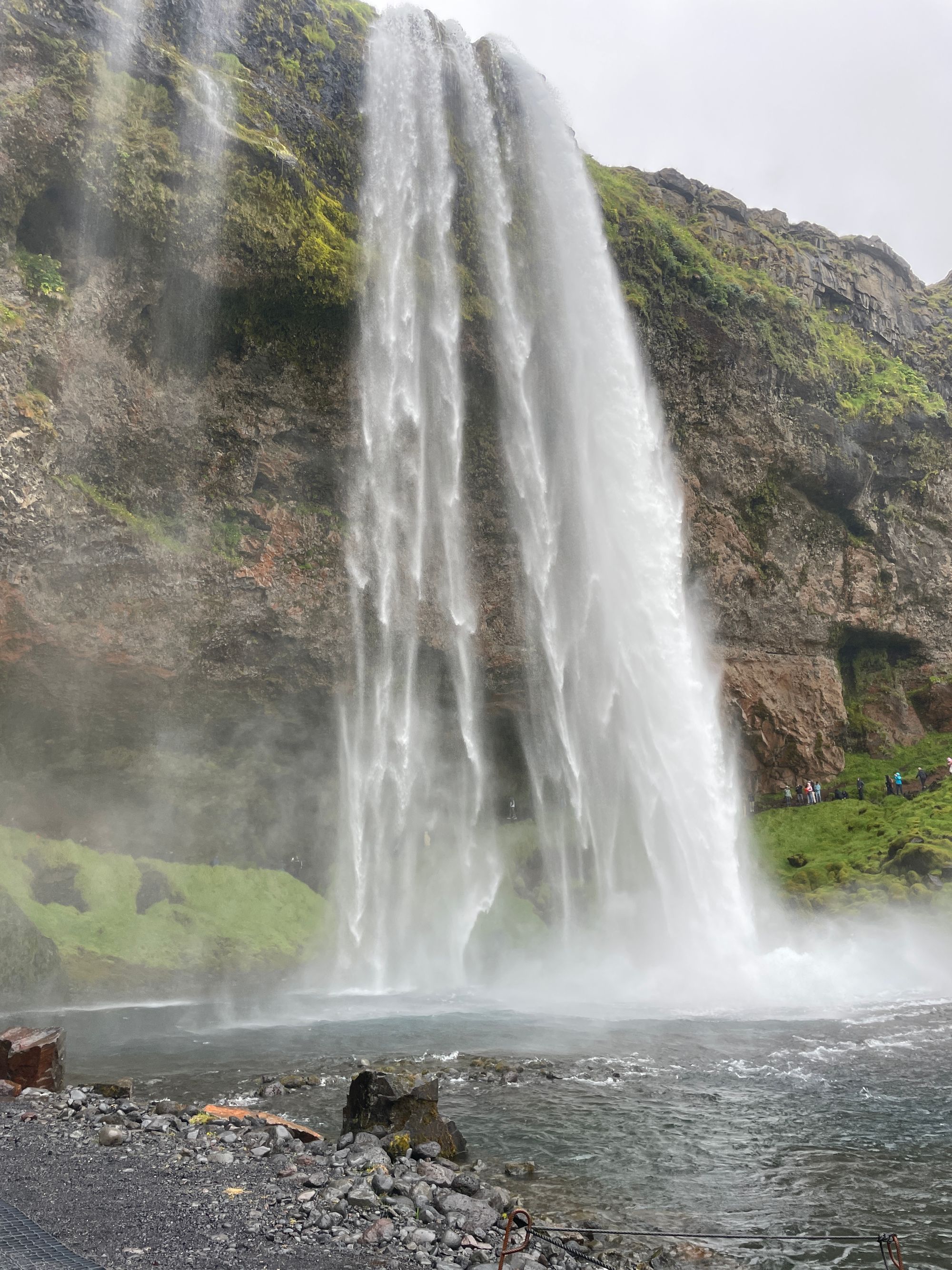 Day 42: Lava caves, crashed planes, black sands oh my!