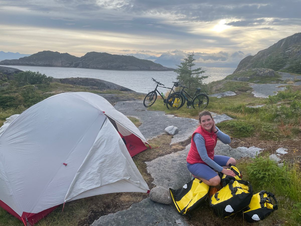 Day 32: Do we need sunscreen at 9pm?